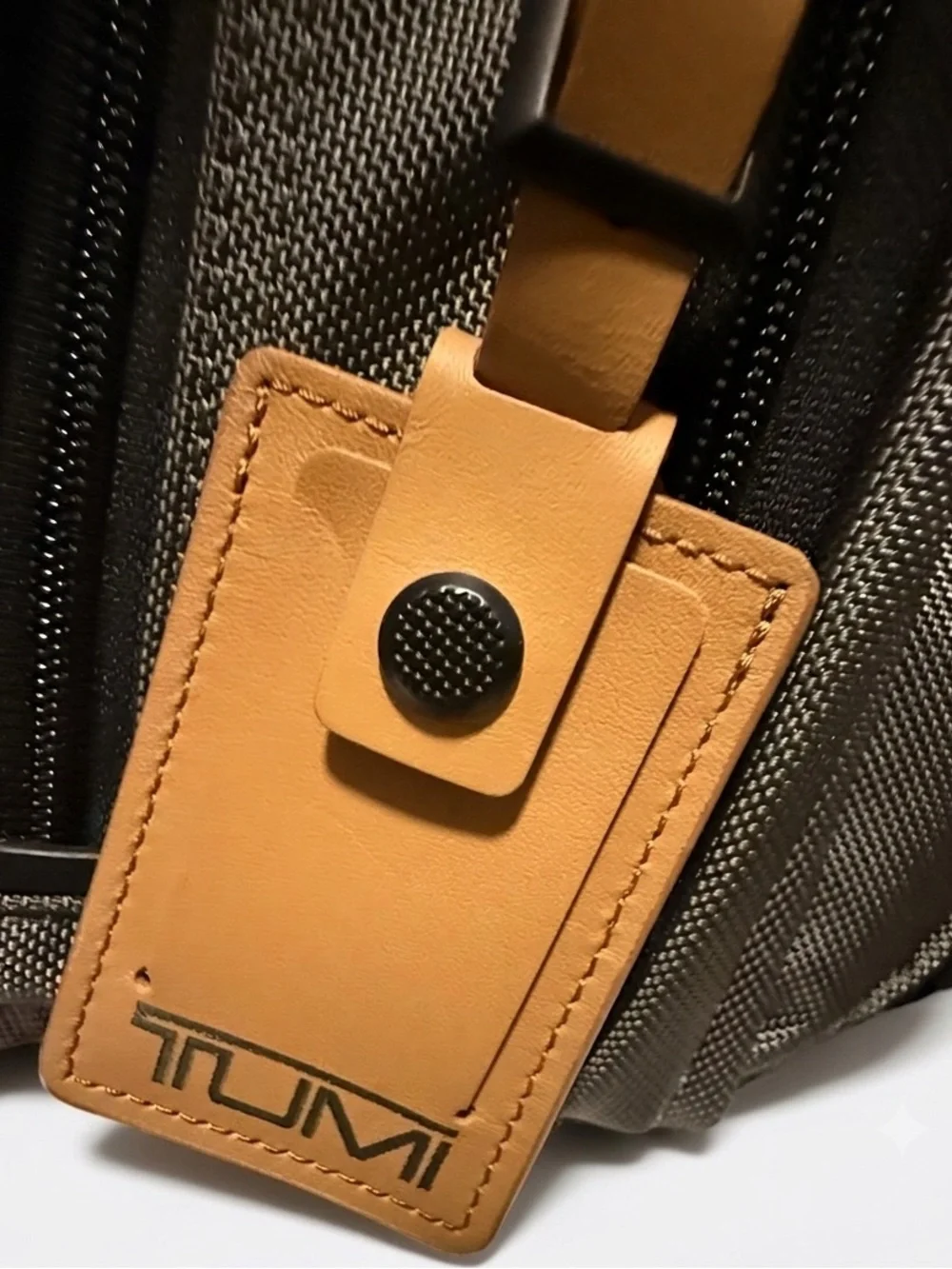 TUMI Alpha 3 Expandable Organizer Laptop Brief Computer Travel Bag • Grey Alloy